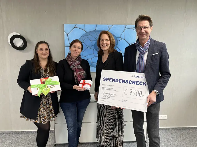 Die Paul Vahle GmbH & Co KG spendet gemeinsam mit den Mitarbeitenden 7.500 Euro.