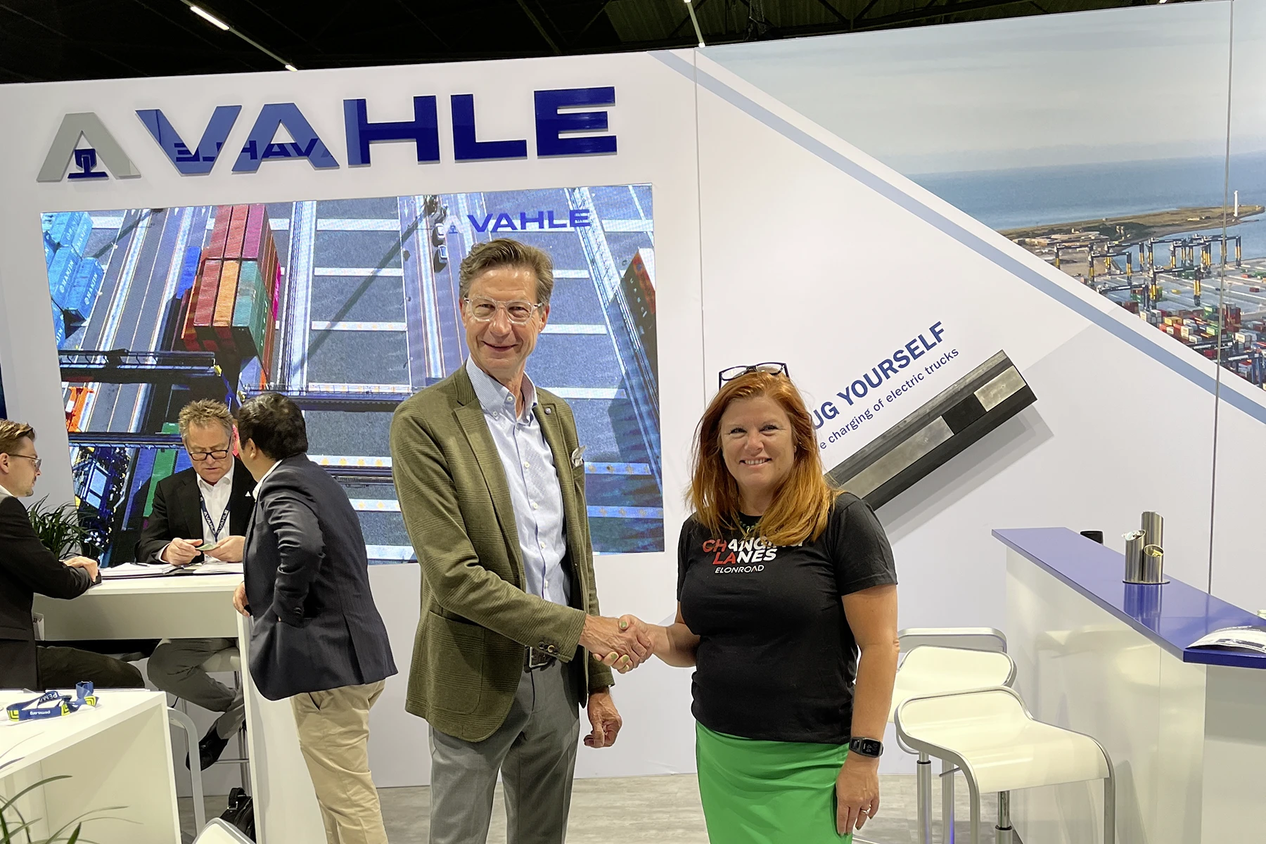 VAHLE x Elonroad